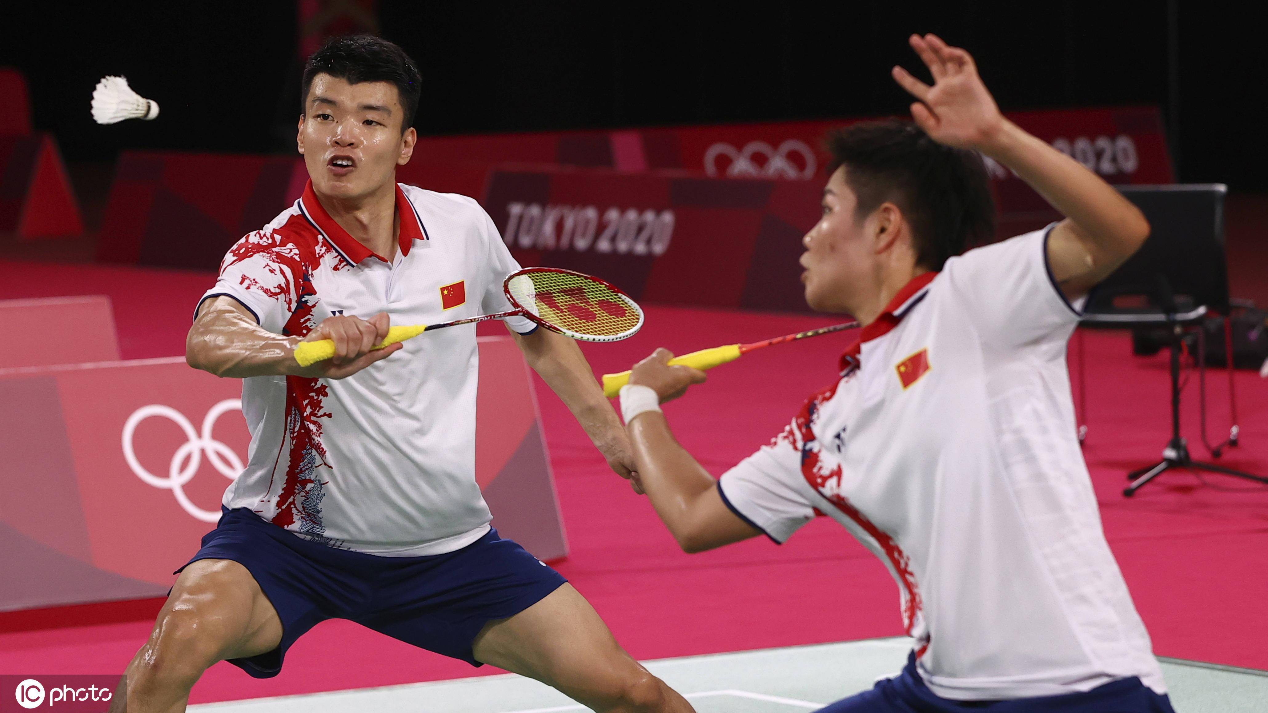 日本队碾压韩国队，李梓嘉扛起全队