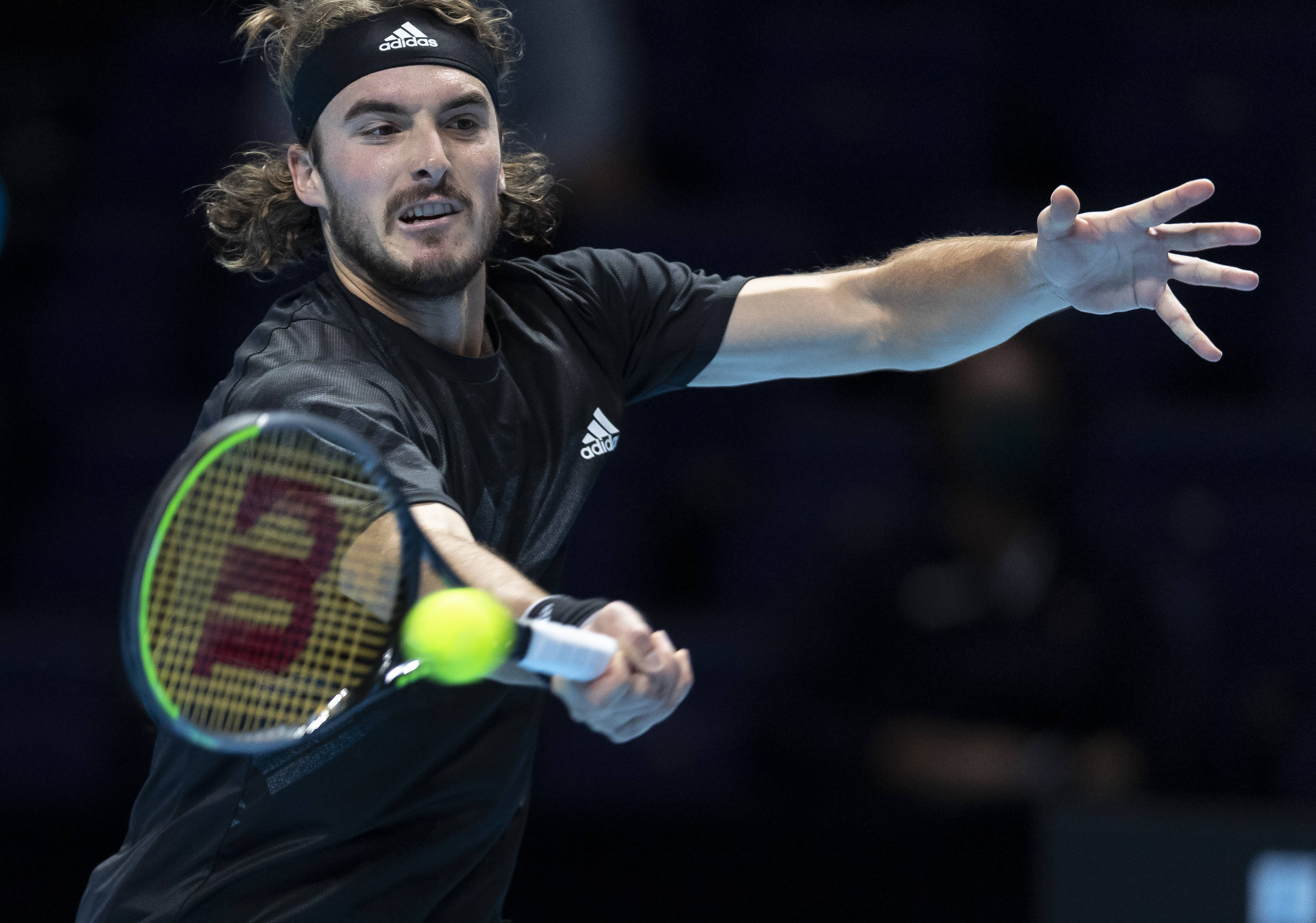 美网鏖战戴维斯杯,西西帕斯扛起全队 美网鏖战戴维斯杯,西西帕斯扛起全队