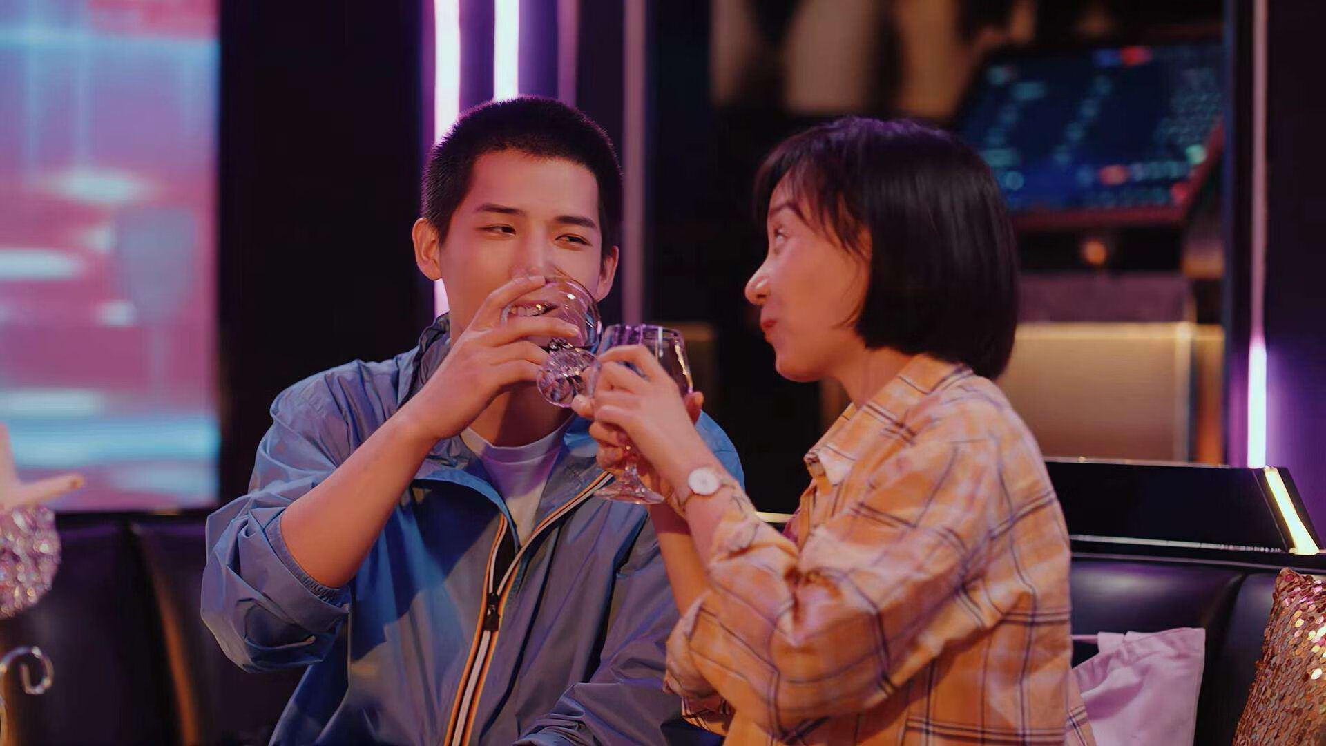 从美加墨绿茵场到NBA硬木地板,巅峰对决的永恒魅力