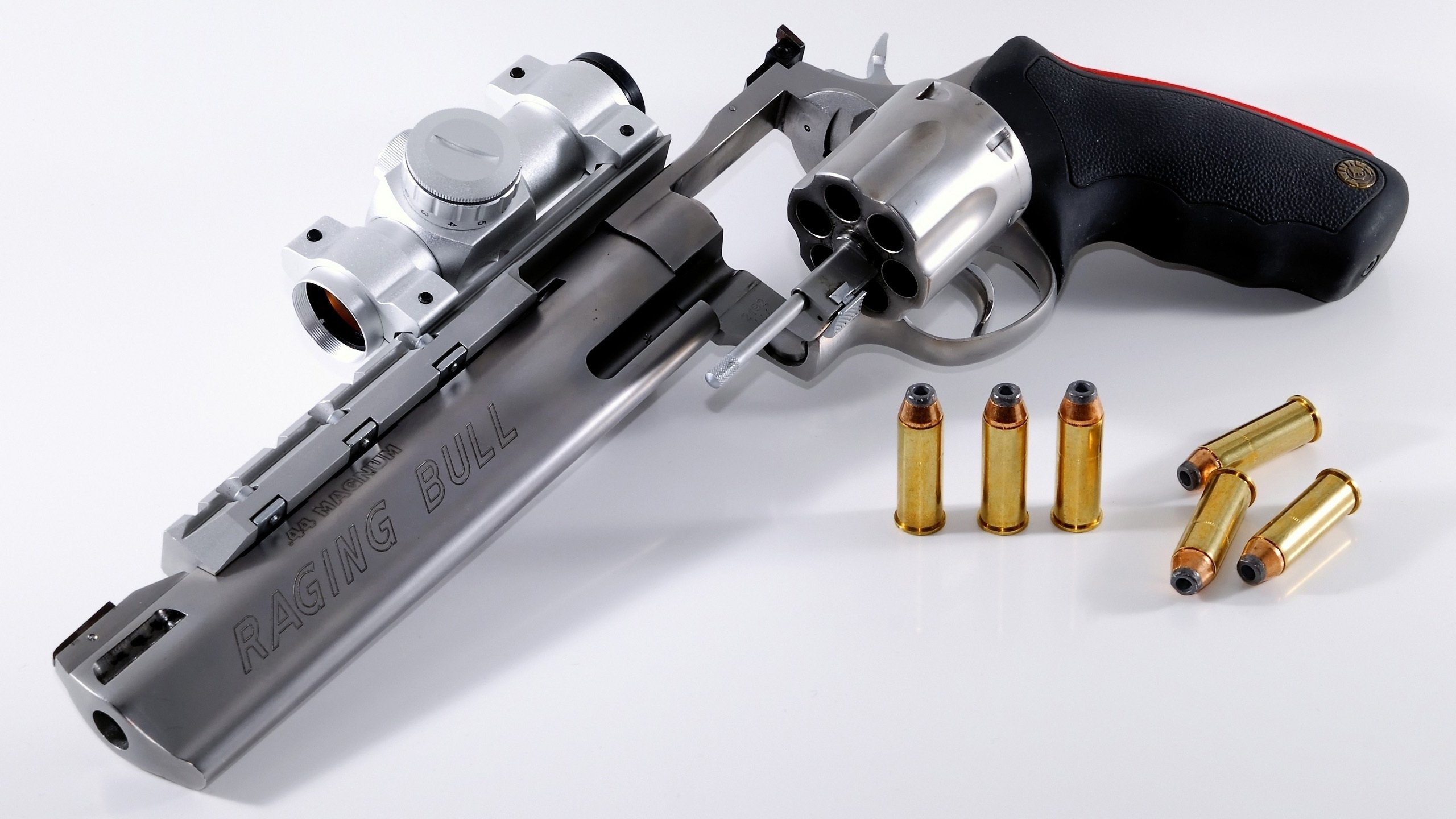 跨界之火,从热火力克绿军到詹姆斯式英超统治—体育精神的永恒交响