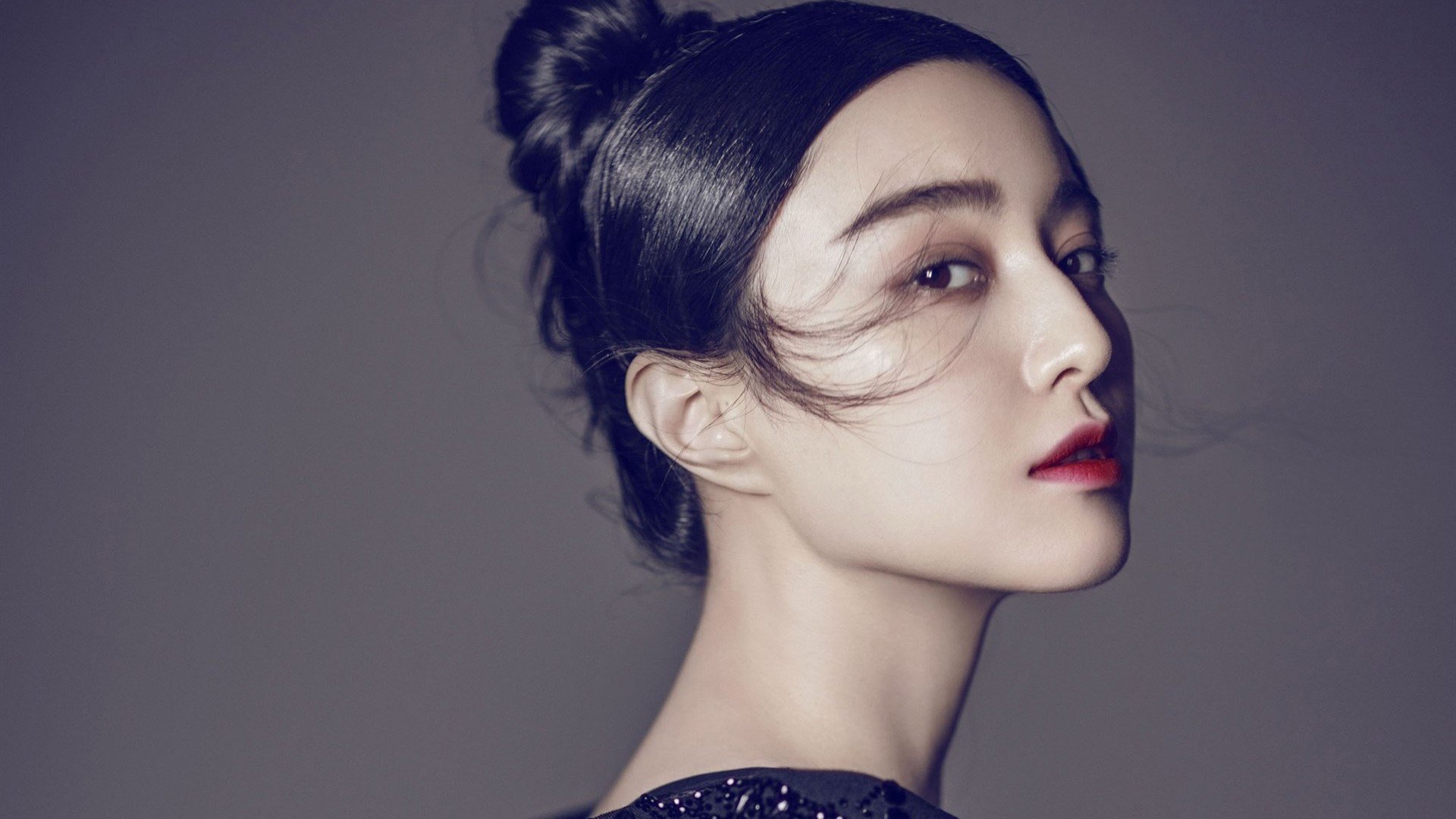 用一次左足征服沙漠,卡马文加在加拿大与埃及的友谊赛中完成救赎