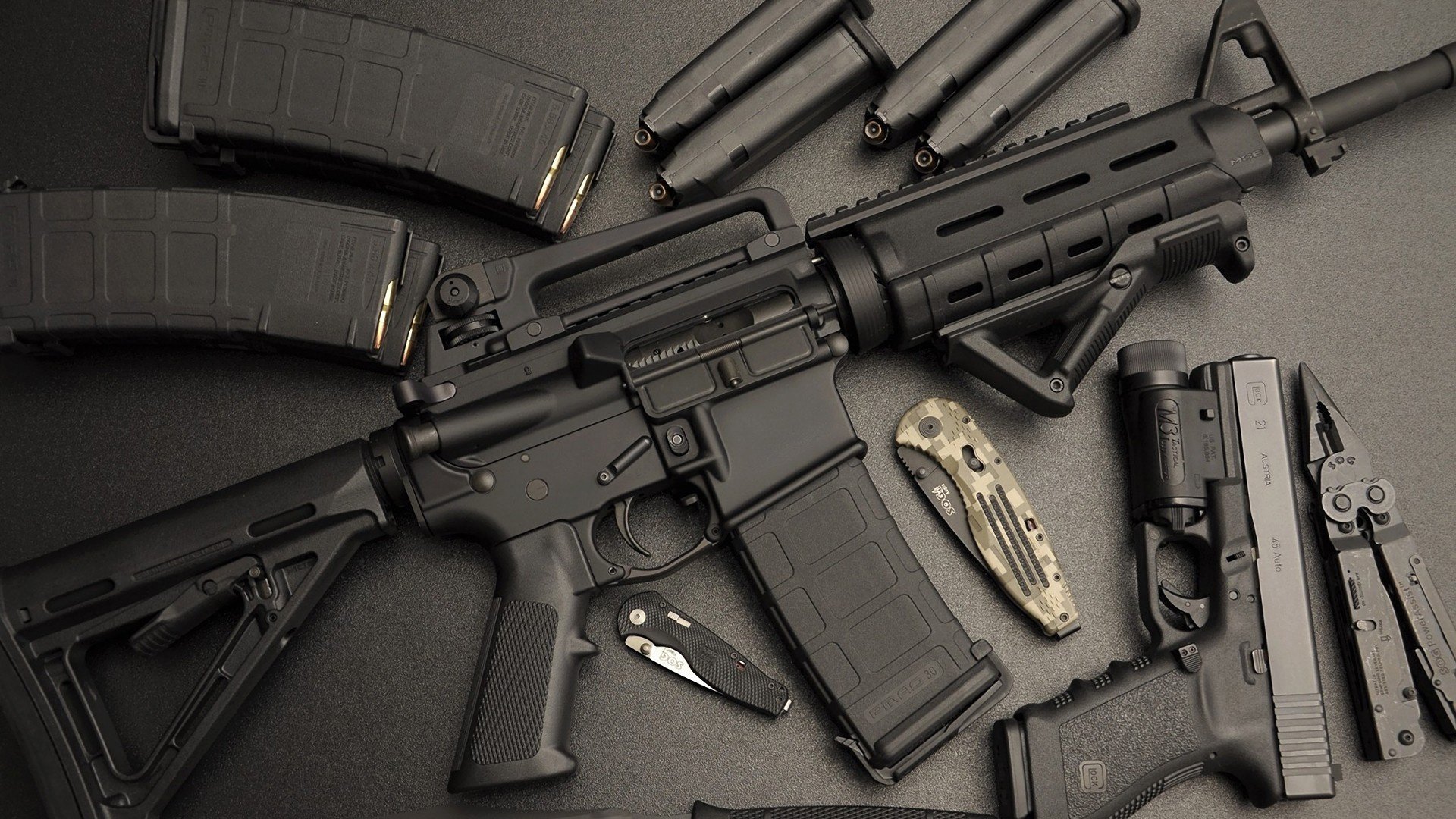 爱游戏官方-利拉德时刻再现！超神压哨三分终结悬念，黄蜂连击波彻底绞杀活塞